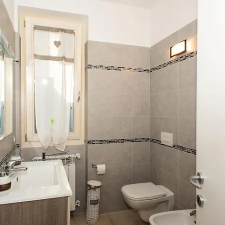 Apartment Italian - Gemini